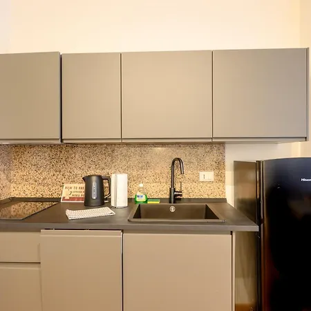 Guesthost - Comfortable Center Appartement *